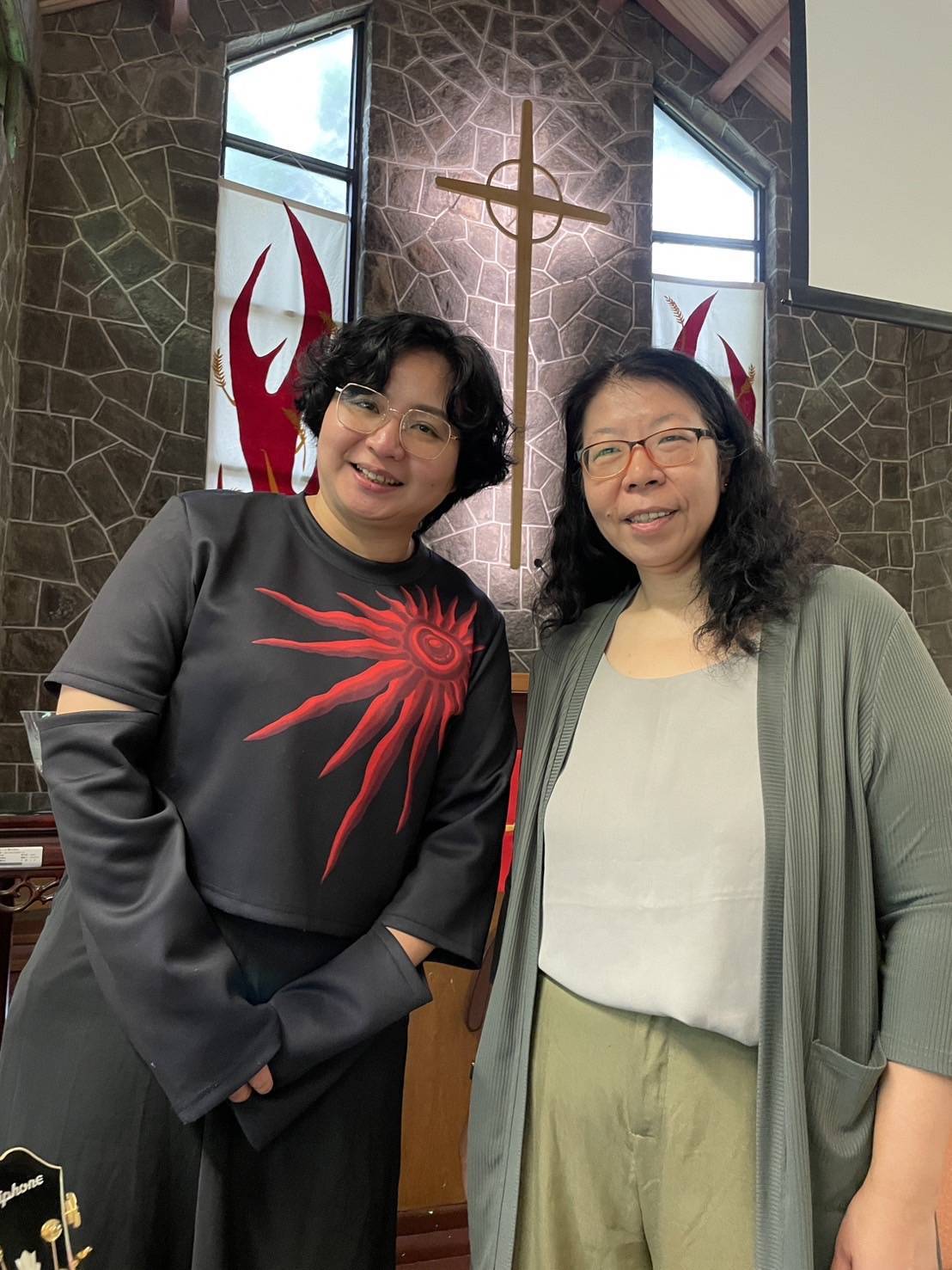 梁越美老師與林汶娟老師
