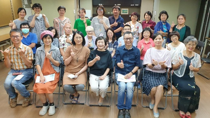 神學系期末感恩暨畢業生差遣禮拜